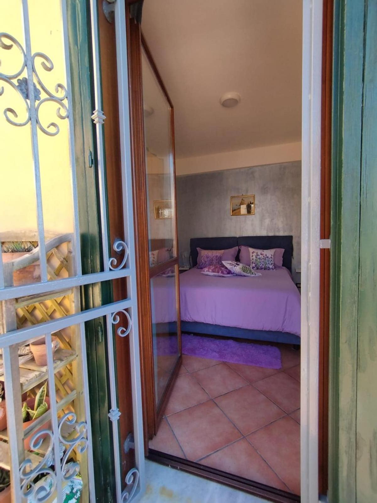Villa Casa Maria Elena Santa Flavia Esterno foto